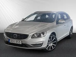 Silver Begagnad 2018 Volvo V60 Momentum Kombi | 229 800 kr (Marknadspris)