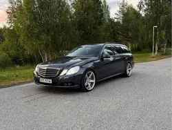Grå Begagnad 2011 Mercedes E200 Classic Kombi | 80 000 kr