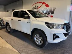 Vit Begagnad 2020 Toyota HiLux Pickup | 329 900 kr (Marknadspris)
