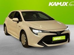 Vit Begagnad 2020 Toyota Corolla Hybrid Life Halvkombi | 164 800 kr (Marknadspris)