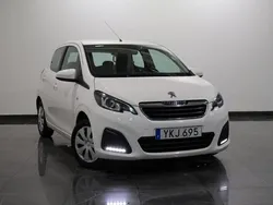 Vit Begagnad 2016 Peugeot 108 Halvkombi | 59 000 kr (Marknadspris)