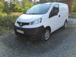Vit Begagnad 2013 Nissan NV200 Van | 45 000 kr (Dyr)
