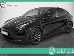 Svart Begagnad 2022 Tesla Model Y Performance SUV | 419 900 kr (Marknadspris)