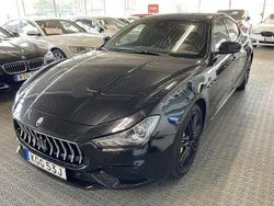 Svart Begagnad 2022 Maserati Ghibli Sportkupé | 659 000 kr