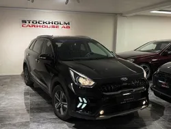 Svart Begagnad 2020 Kia Niro Advance SUV | 214 900 kr (Marknadspris)