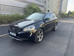 Svart Begagnad 2016 Volvo XC60 Ocean Race SUV | 169 900 kr (Bra pris)