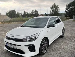 Vit Begagnad 2019 Kia Rio GT-Line Halvkombi | 140 000 kr (Bra pris)