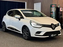 Vit Begagnad 2016 Renault Clio IV Halvkombi | 89 900 kr (Marknadspris)