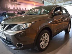 Brun Begagnad 2016 Nissan Qashqai Acenta+ SUV | 159 000 kr (Marknadspris)