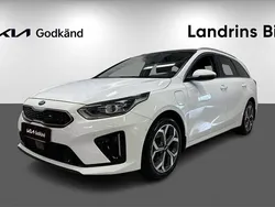 Vit Begagnad 2021 Kia Ceed Sportswagon 2 Kombi | 214 300 kr (Bra pris)