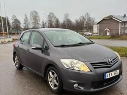 Begagnad 2010 Toyota Auris Halvkombi | 45 000 kr (Marknadspris)
