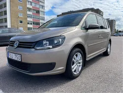 Brun Begagnad 2013 VW Touran Minibuss | 79 900 kr (Marknadspris)