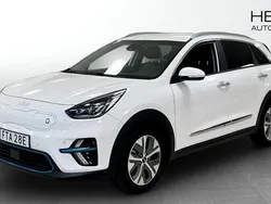 Vit (white) Begagnad 2022 Kia e-Niro Advance SUV | 294 900 kr (Marknadspris)