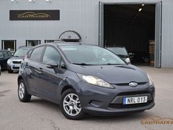 Grå Begagnad 2010 Ford Fiesta Trend Halvkombi | 33 900 kr (Marknadspris)