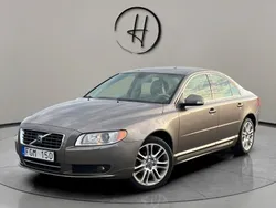 Grå Begagnad 2007 Volvo S80 Summum Sedan | 49 900 kr