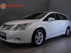Vit Begagnad 2010 Toyota Avensis Business Edition Kombi | 69 000 kr (Marknadspris)