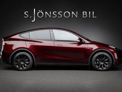 Röd Begagnad 2024 Tesla Model Y Long Range AWD SUV | 529 000 kr (Lite dyr)