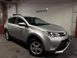 Silver Begagnad 2015 Toyota RAV4 Edition SUV | 179 900 kr (Marknadspris)