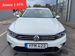 Vit Begagnad 2017 VW Passat GTE Kombi | 234 900 kr (Marknadspris)