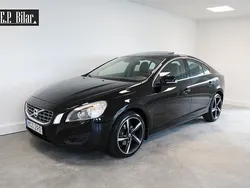 Svart Begagnad 2011 Volvo S60 Momentum Sedan | 99 800 kr (Dyr)