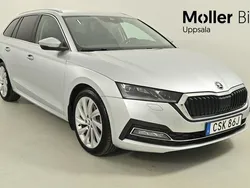 Silver (brilliant silver metallic) Begagnad 2023 Skoda Octavia Style Kombi | 359 900 kr (Marknadspris)
