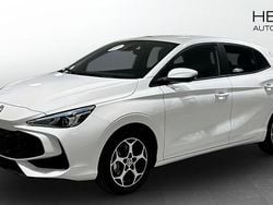 Vit (white) Ny 2024 MG MG3 Luxury Halvkombi | 239 900 kr (Marknadspris)