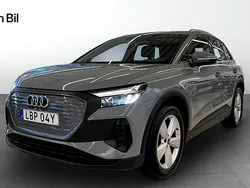 Kiselgrå Begagnad 2022 Audi Q4 e-tron Proline SUV | 289 000 kr (Marknadspris)