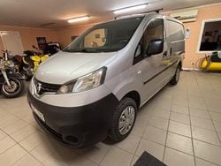 Silver Begagnad 2012 Nissan NV200 Minibuss | 59 700 kr (Marknadspris)