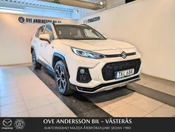 Vit Begagnad 2021 Suzuki Across SUV | 369 900 kr (Marknadspris)