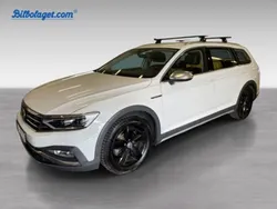 Vit Begagnad 2020 VW Passat Alltrack Kombi | 259 000 kr (Marknadspris)