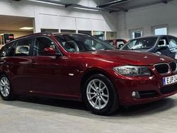 Mörkröd Begagnad 2012 BMW 320 Comfort Edition Kombi | 69 900 kr (Bra pris)