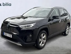Svart Begagnad 2019 Toyota RAV4 Hybrid SUV | 349 900 kr (Lite dyr)