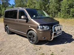 Brun Begagnad 2011 VW Multivan Highline Minibuss | 180 000 kr (Lite dyr)