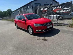 Röd Begagnad 2013 VW Passat Kombi | 49 500 kr (Marknadspris)