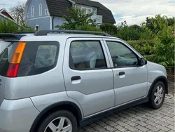Silver Begagnad 2003 Suzuki Ignis Halvkombi | 23 000 kr