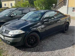 Svart Begagnad 2005 Renault Mégane Cabriolet Cab | 18 000 kr (Superpris)
