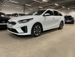 Vit Begagnad 2021 Kia Ceed Sportswagon Kombi | 199 900 kr (Bra pris)