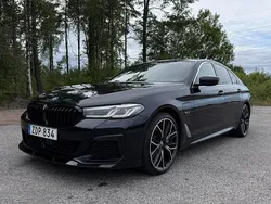 Svart Begagnad 2023 BMW 530e M Sport Sedan | 379 000 kr (Lite dyr)