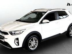 Vit Begagnad 2021 Kia Stonic SUV | 199 900 kr (Marknadspris)