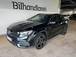 Svart Begagnad 2018 Mercedes GLA200 AMG SUV | 249 900 kr (Marknadspris)