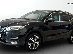 Svart (black) Begagnad 2018 Nissan Qashqai SUV | 159 900 kr (Marknadspris)