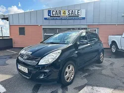 Svart Begagnad 2011 Hyundai i20 Select Halvkombi | 39 900 kr (Marknadspris)