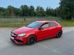 Röd Begagnad 2017 Mercedes A45 AMG AMG Halvkombi | 299 000 kr (Bra pris)