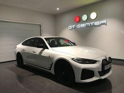 Vit Begagnad 2023 BMW i4 M Sport Sedan | 499 000 kr (Marknadspris)