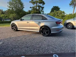 Silver Begagnad 2016 Audi A3 Ambition Sedan | 185 000 kr (Marknadspris)