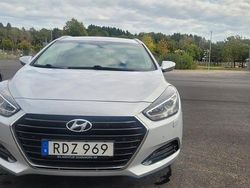 Silver Begagnad 2016 Hyundai i40 Kombi | 123 000 kr (Marknadspris)