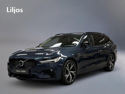 Mörkblå (blå) Begagnad 2023 Volvo V90 Plus Kombi | 435 000 kr (Marknadspris)