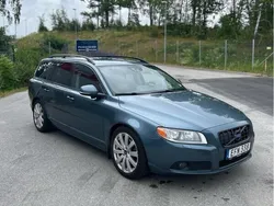 Blå Begagnad 2012 Volvo V70 Momentum Kombi | 85 000 kr (Marknadspris)