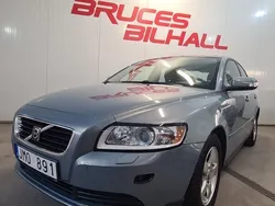 Ljusblå (blå) Begagnad 2009 Volvo S40 Kinetic Sedan | 64 900 kr
