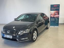 Mörkgrå (grå) Begagnad 2013 VW Passat GT Sedan | 104 800 kr (Marknadspris)
